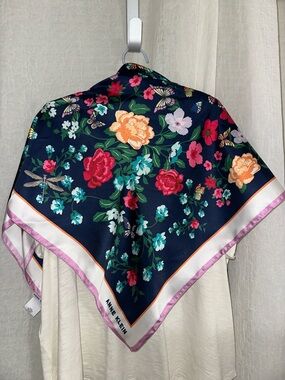 Anne Klein 35 x 35 Navy White Red Multi Floral Botanical Large Square Scarf